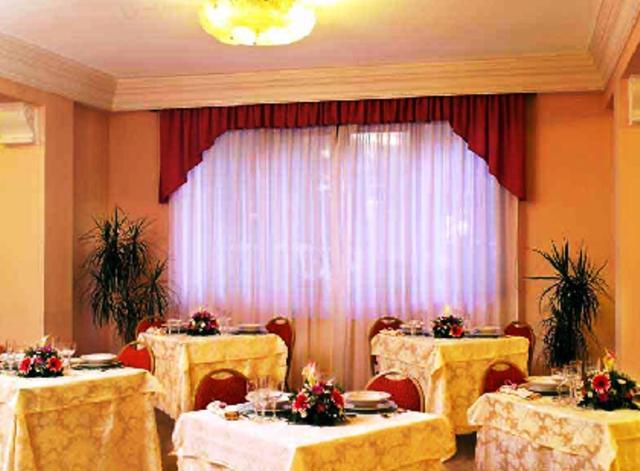 Hotel Universo Fiuggi Exterior photo